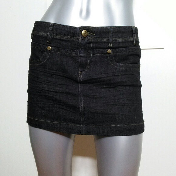 princess vera wang Dresses & Skirts - VERA WANG PRINCESS • Denim Mini / size (5)